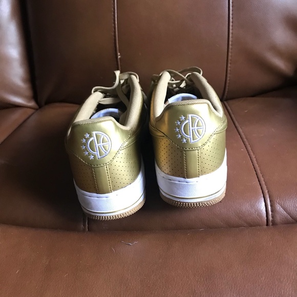 Nike Air Force 1 - Picture 3 of 3